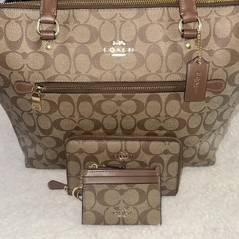 Coach F79609 Signature Tote Bag for Women X& 2 matching wallets